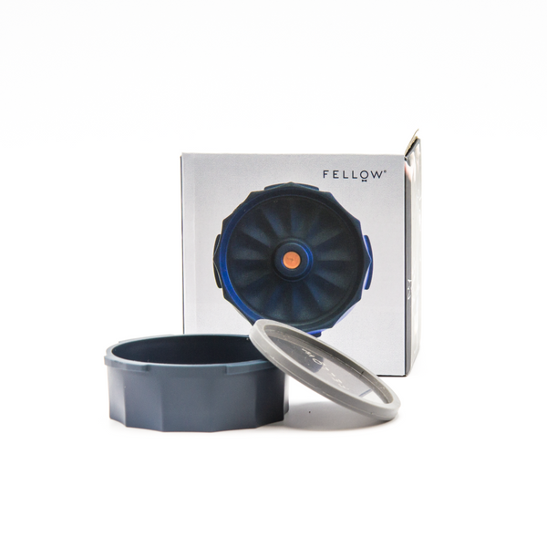 Aeropress clearとfellow prismo ペーパーフィルター付 Fellow Prismo Aeropress Pressurized Filter | Seattle Coffee Gear